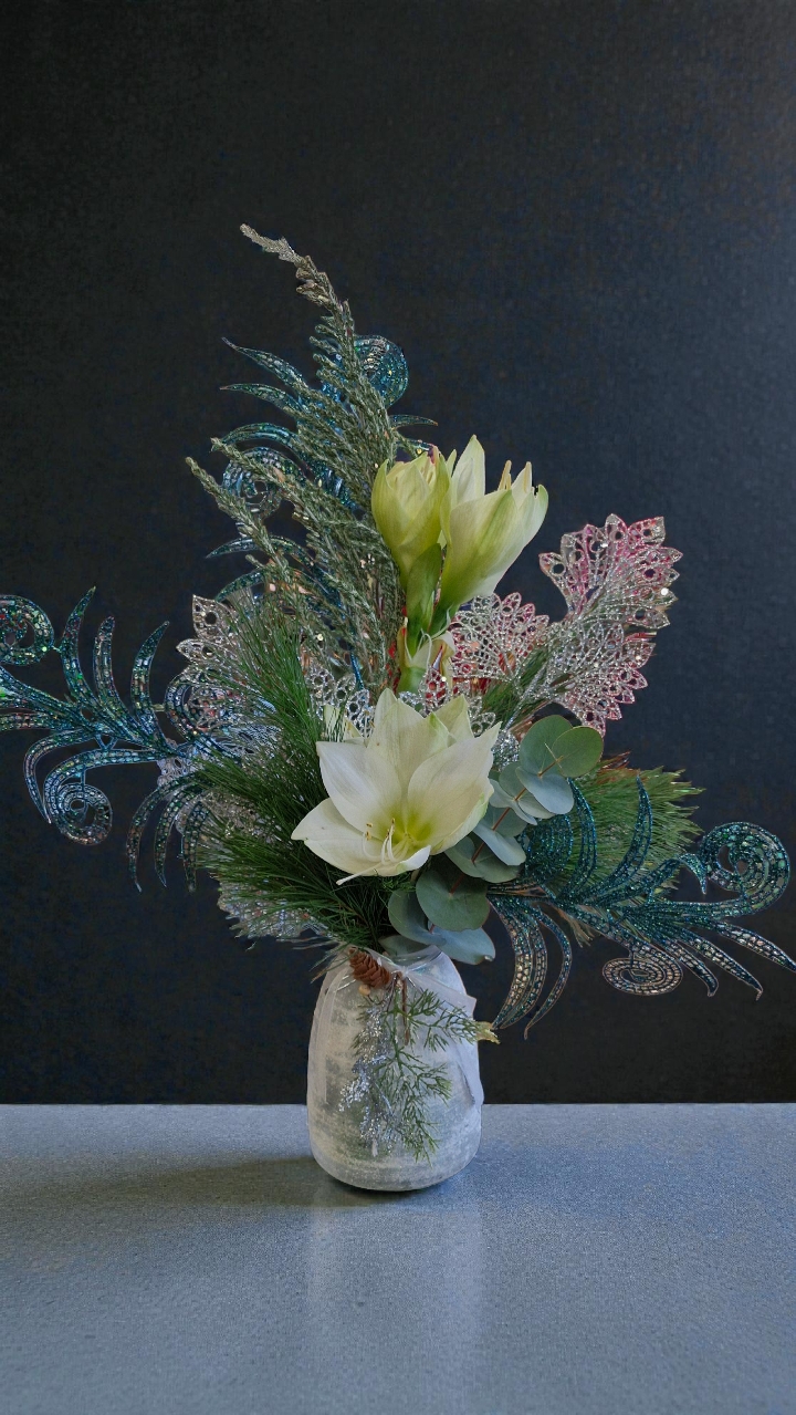 Frosted peacock and amaryllis vase