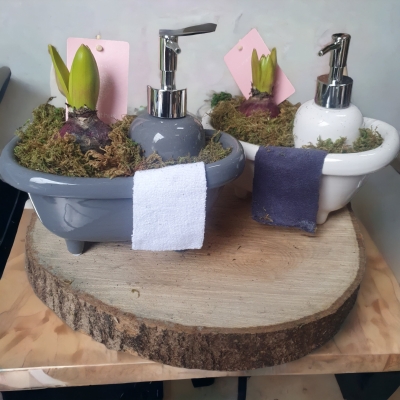 hyacinth bath planter