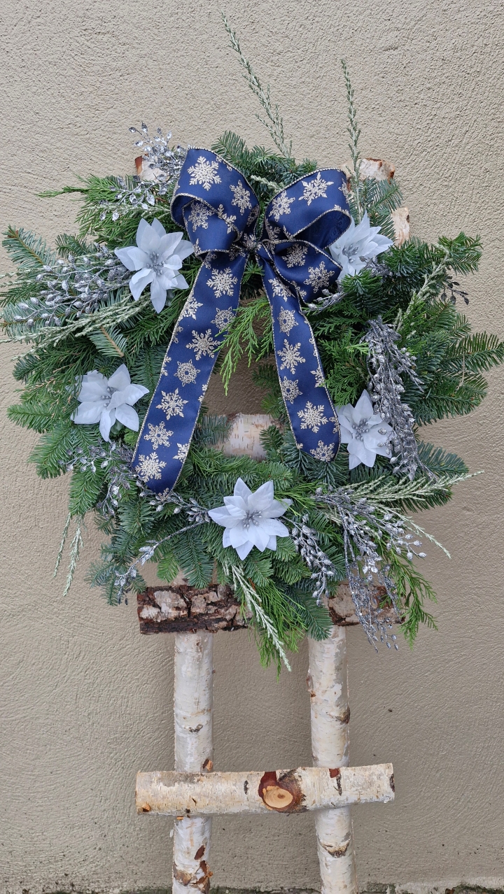 Mixed Wreath 10