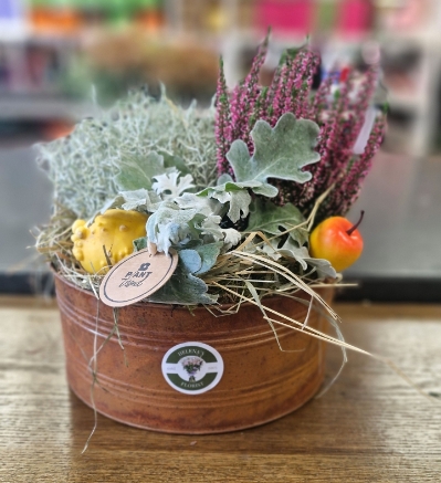 Vintage autumn tin planter