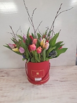 amazing spring tulip and hyacinth hatbox